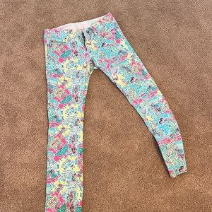 Lilly pulitzer- rare find! In the beginning straight leg jean